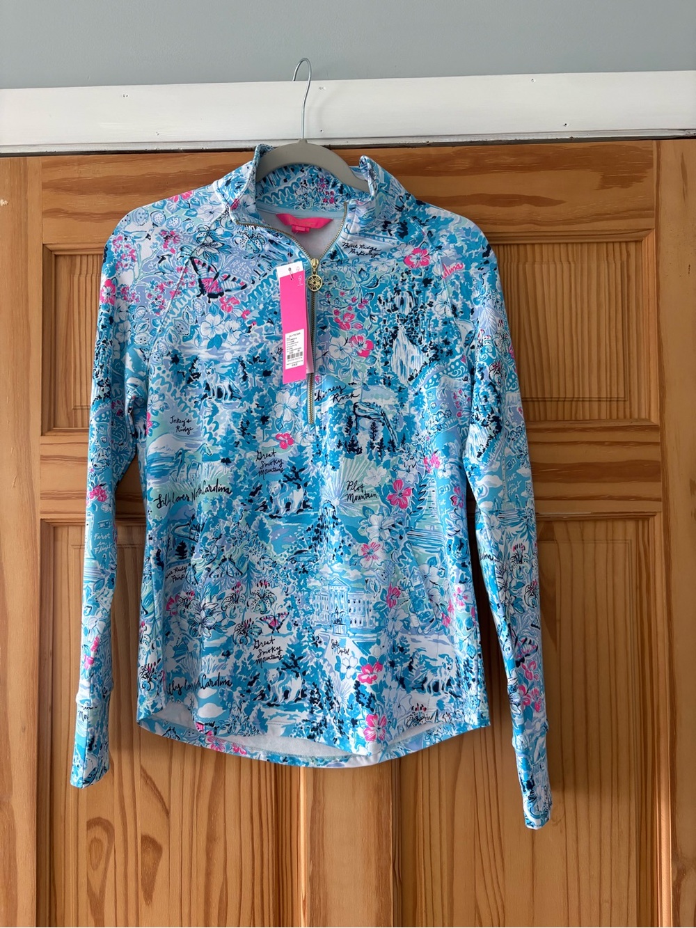 NWT Lilly Pulitzer ‘Lilly loves North Carolina’ top, XS